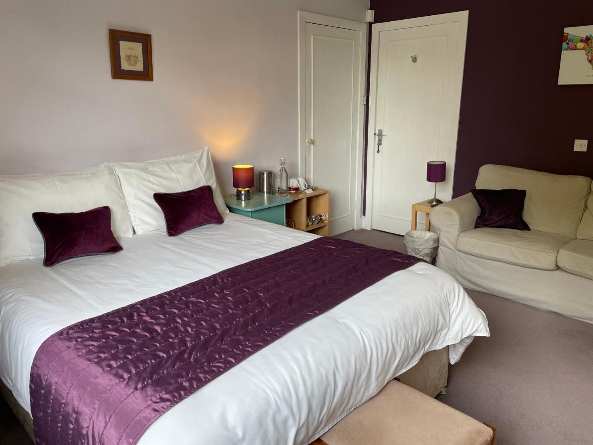 Blackburn Villa B&B Ayr Ngoại thất bức ảnh
