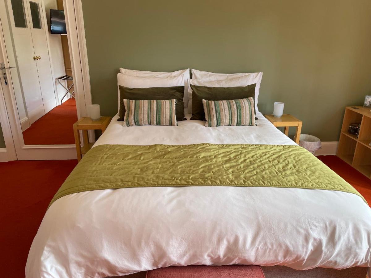 Blackburn Villa B&B Ayr Ngoại thất bức ảnh