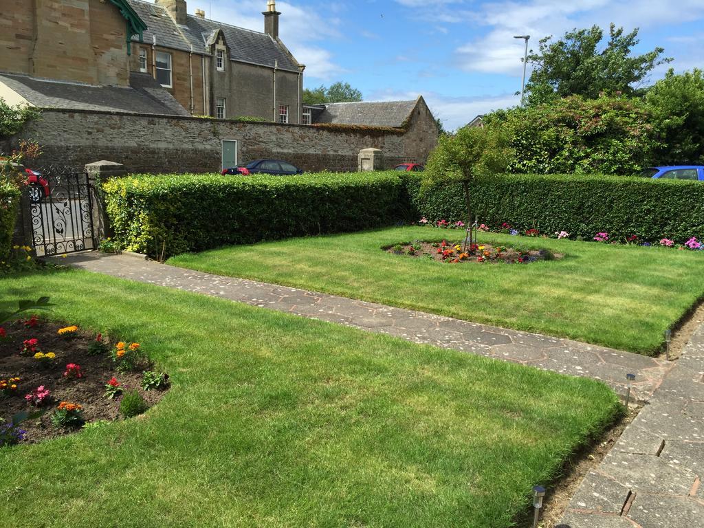 Blackburn Villa B&B Ayr Ngoại thất bức ảnh