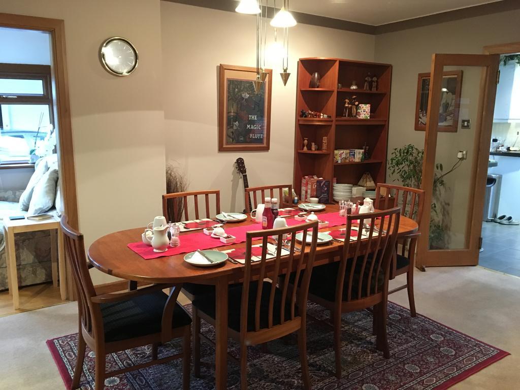 Blackburn Villa B&B Ayr Ngoại thất bức ảnh