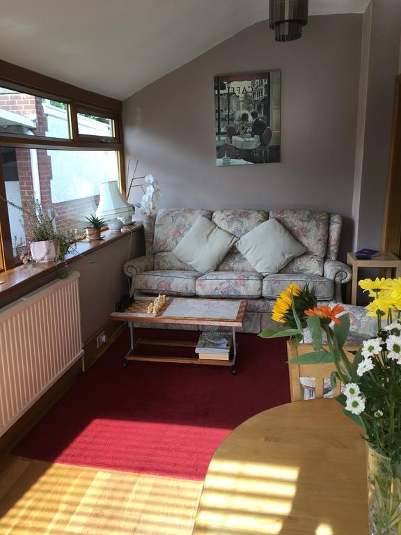 Blackburn Villa B&B Ayr Ngoại thất bức ảnh