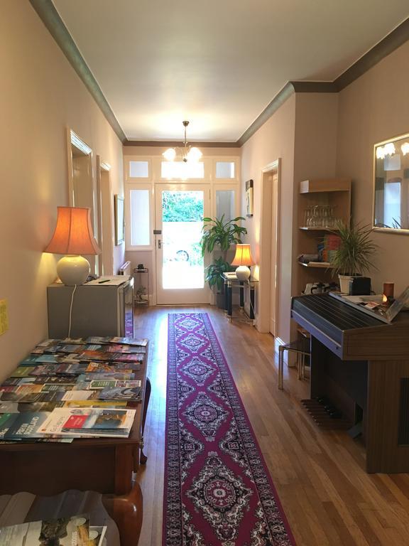 Blackburn Villa B&B Ayr Ngoại thất bức ảnh